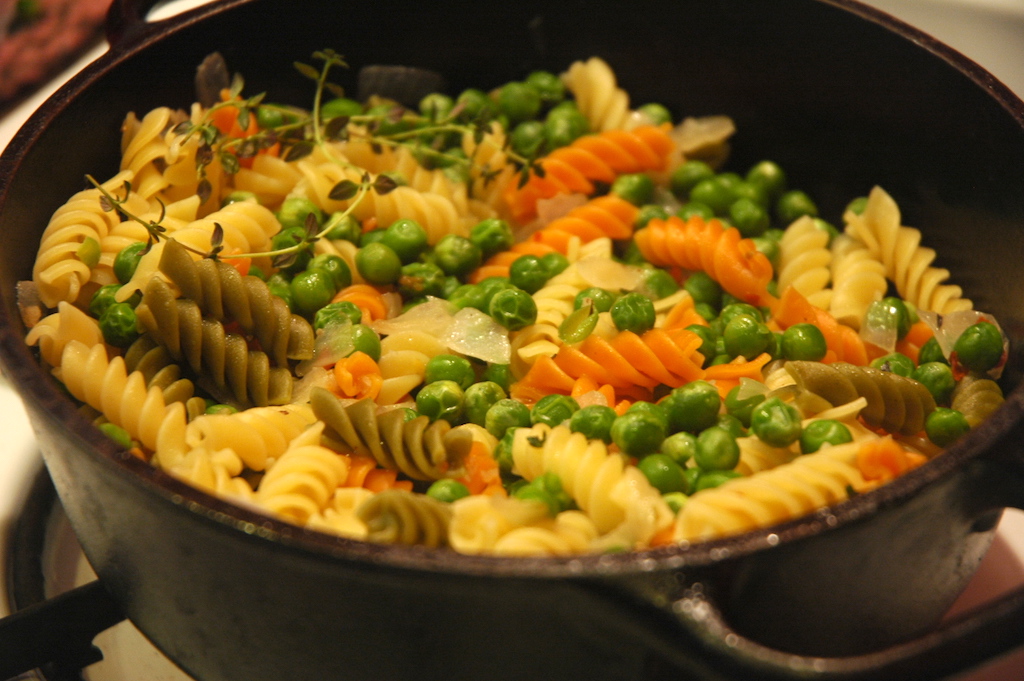 English Peas and Rainbow Rotini