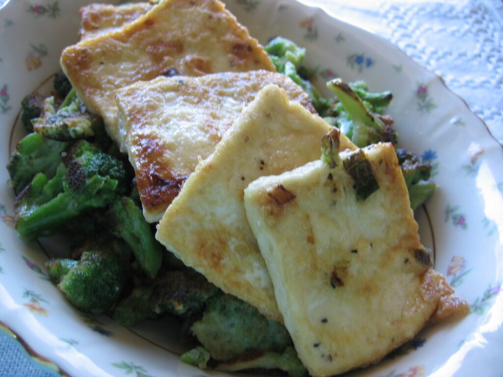 Ginger Fried Tofu and Broccoli